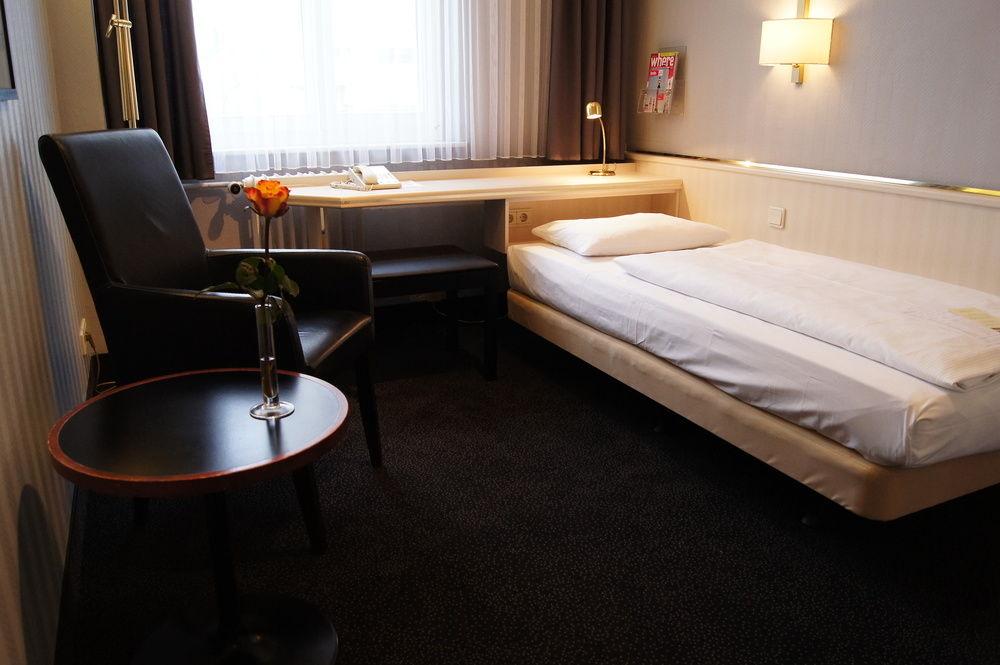 Berlin Plaza Hotel Am Kurfuerstendamm Dış mekan fotoğraf