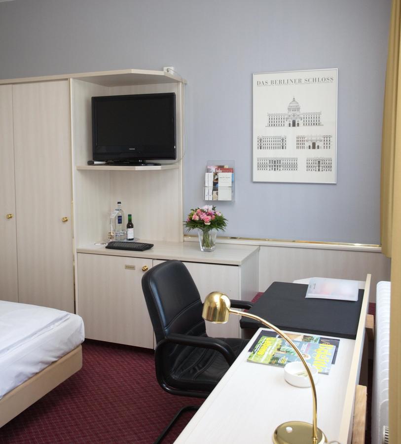 Berlin Plaza Hotel Am Kurfuerstendamm Dış mekan fotoğraf