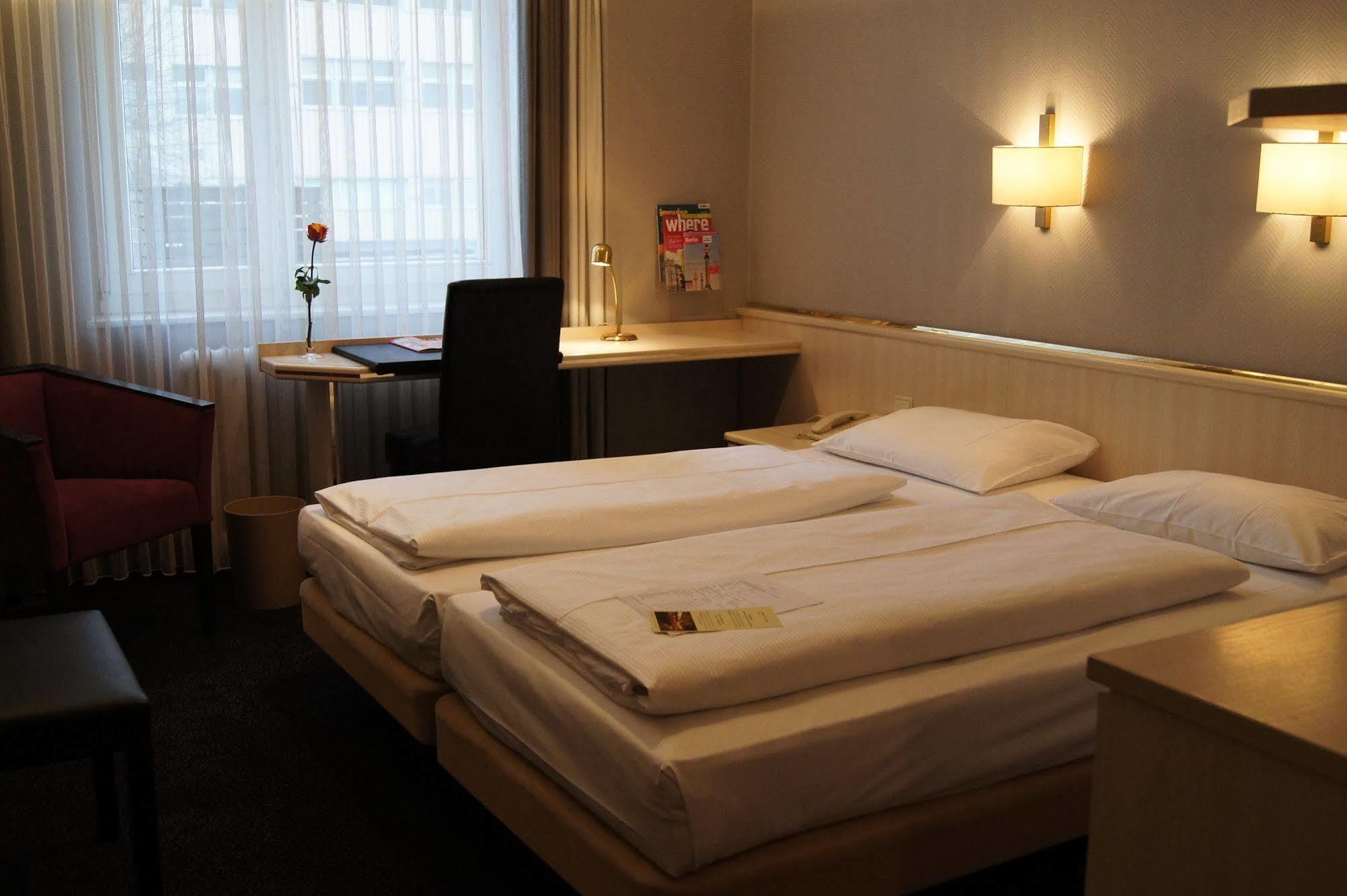 Berlin Plaza Hotel Am Kurfuerstendamm Dış mekan fotoğraf